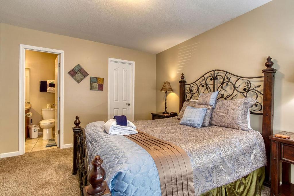 A Happy Cottage- Get 951 Worth Of Free Area Attraction Tickets For Each Paid Day! Pigeon Forge Buitenkant foto