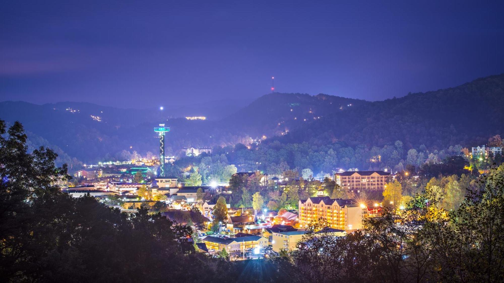 A Happy Cottage- Get 951 Worth Of Free Area Attraction Tickets For Each Paid Day! Pigeon Forge Buitenkant foto